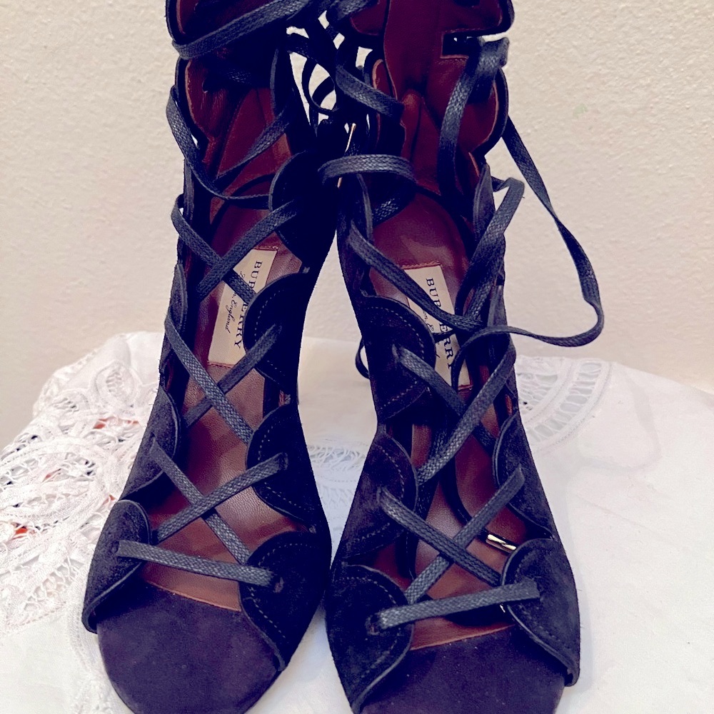 Burberry Black Strappy Gladiator Heels - Picture 3 of 10